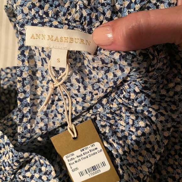 Ann Mashburn Ruffle Neck Alice Blouse Size Small - Picture 11 of 13